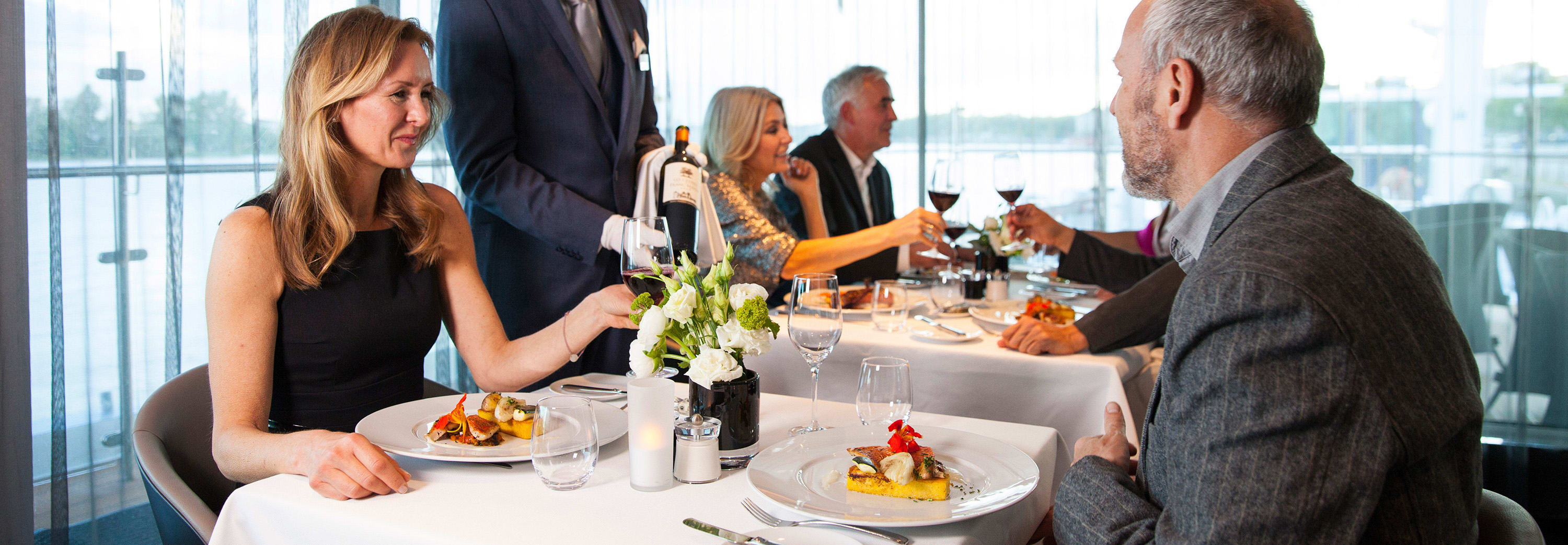 Scenic Diamond's L'Amour restaurant
